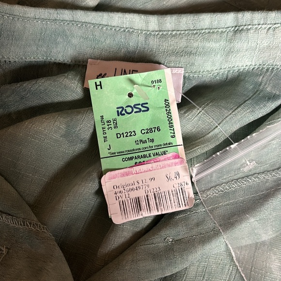 Green cropped buttoned shirt - Picture 4 of 4